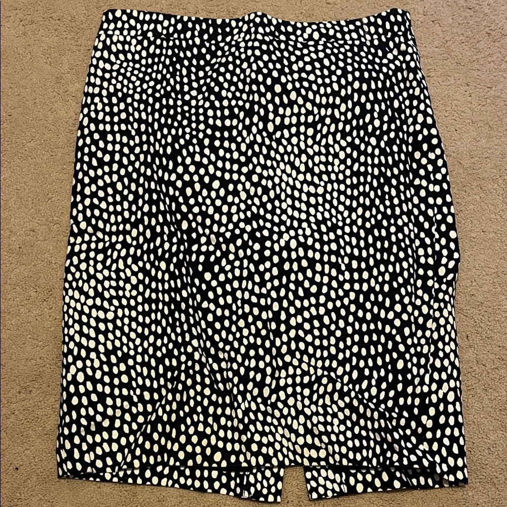 J. Crew Black and White Patterned Pencil Skirt